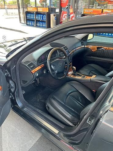 Mercedes-Benz E-Class: 2002 г., 3.2 л, Автомат, Бензин, Седан — 6