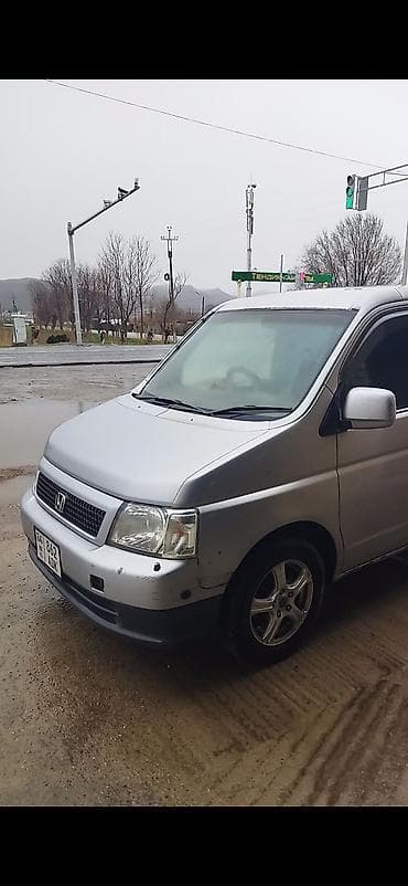 Honda Stepwgn: 2003 г., 0.2 - engine capacity л, Вэн/Минивэн