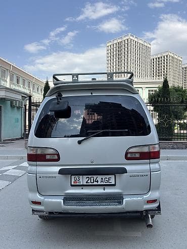 делика бензин: Mitsubishi Delica: 1995 г., 2.4 л, Автомат, Бензин — 5