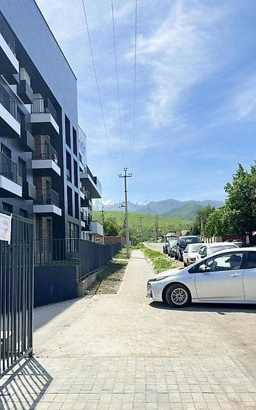2 8: Сдан, Элитка, 3 комнаты, 84 м² — 1
