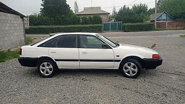 бир: Mazda 626: 1991 г., 2 л, Кол менен иштөөчү, Бензин, Лифтбек — 4
