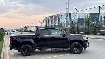 6: Chevrolet Colorado: 2020 г., 3.6 л, Автомат, Бензин — 5