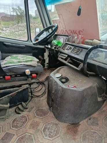 немецкий набор ключ: Mercedes-Benz MB 100: 1991 г., 2.9 л, Механика, Дизель, Бус — 5