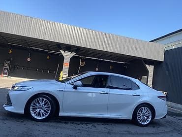 byd e5: Toyota Camry: 2020 г., 2.5 л, Автомат, Гибрид, Седан — 4
