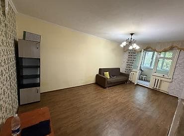 Недвижимость: 1 комната, 32 м², 3 мкр 104 серия, 2 этаж, Требуется ремонт — 1