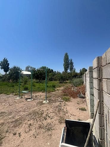 үй жер: Срочно продаю жилой дом с. Тамчы ( ИК) с большим земельным участком — 3