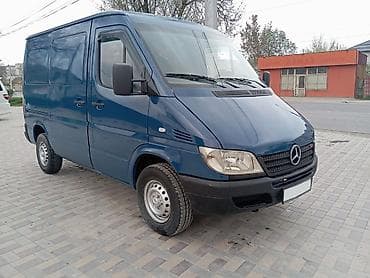 Легкий грузовик, Mercedes-Benz at lalafo.kg Легкий грузовик, Mercedes-Benz