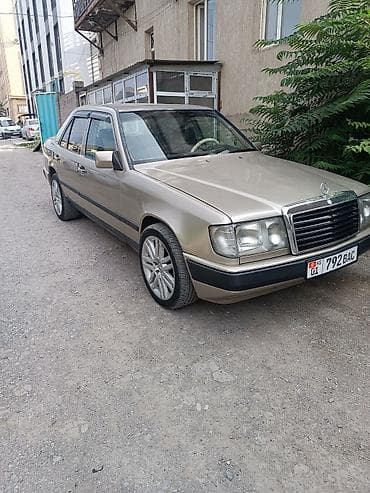 sprinter 4 4: Mercedes-Benz W124: 2026 г., Седан — 2