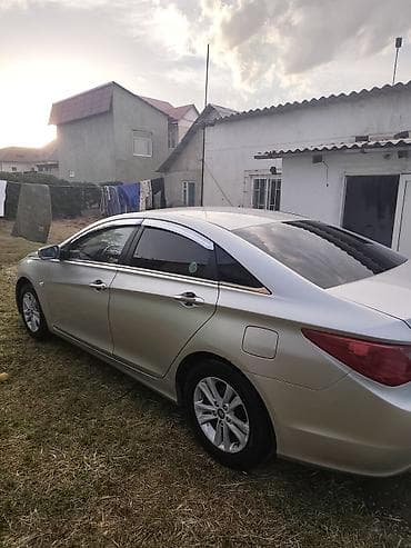 hyundai sonata 2010 цена: Hyundai Sonata: 2010 г., 2 л, Автомат, Газ, Седан — 5