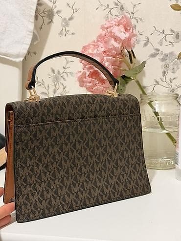 в подарок кожаный ремень: Классическая сумка, Michael Kors, Материал: Комбинированный материал, Жёсткая конструкция, Женские, Новый — 2