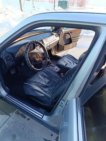 bz3 toyota: Mercedes-Benz C-Class: 1995 г., 2.2 л, Автомат, Бензин, Седан — 5