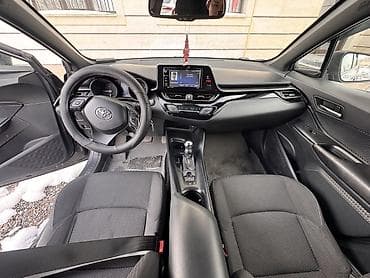 тойота криста: Toyota C-HR: 2018 г., 2 л, Вариатор, Бензин, Кроссовер — 5