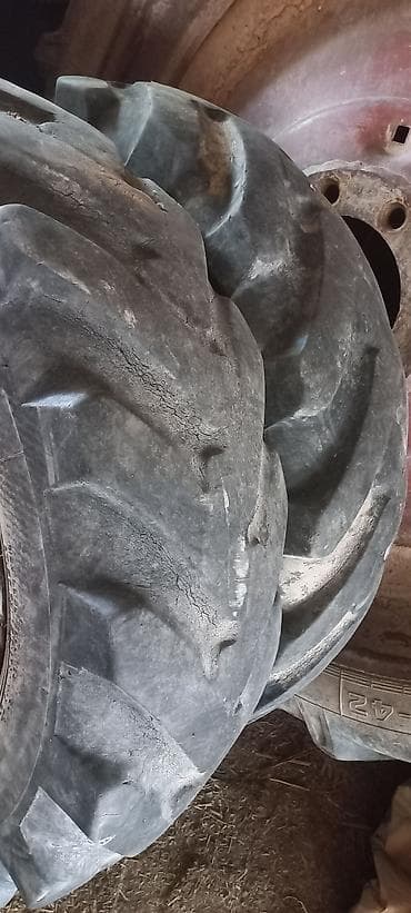 r16 225: Узкий 65000т сом прошу передний 18000т сом прошу Сельскохозяйственные — 7