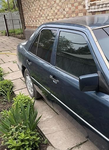 мерс 124 на запчасти: Mercedes-Benz W124: 1993 г., 2.8 л, Автомат, Бензин, Седан — 2