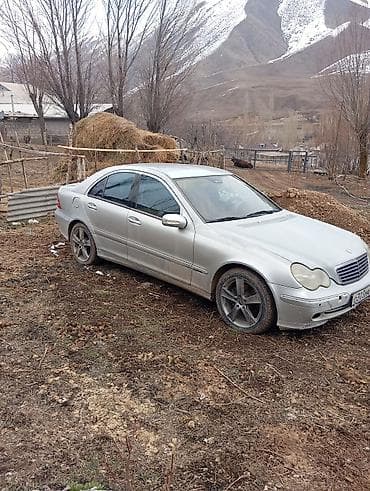 авто б: Mercedes-Benz C-Class: 2000 г., Седан — 1