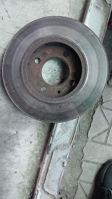 Предний тормозной диск Volkswagen 1995 г., Б/у, Оригинал, Германия