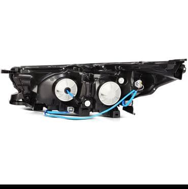 очень нужны: Комплект передних фар Toyota Новый, Аналог — 6