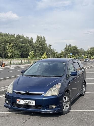 Toyota WISH: 2004 г., 1.8 л, Автомат, Бензин, Минивэн at lalafo.kg Toyota WISH: 2004 г., 1.8 л, Автомат, Бензин, Минивэн