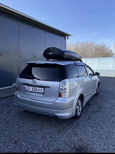 бампера на гольф 2: Toyota WISH: 2003 г., 2 л, Автомат, Бензин, Универсал — 2