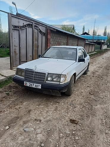 аудио касета: Mercedes-Benz W124: 1988 г., 2.3 л, Бензин, Седан — 3