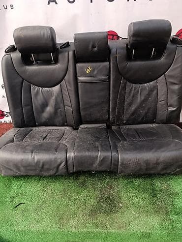 5d mark: Заднее сиденье, Кожа, Toyota 2005 г., Оригинал, Япония — 1