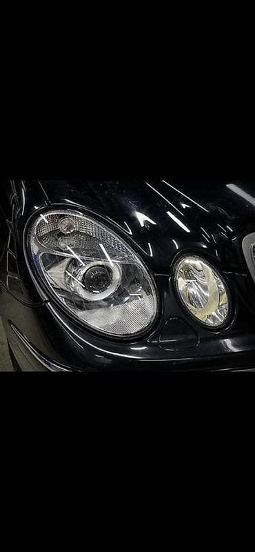 фары на 2106: Правая фара от Mercedes-Benz W211 E-Class (дорестайлинг) С оригинал — 2