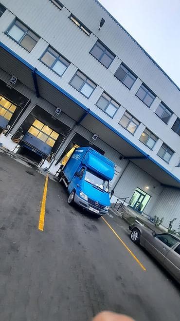 Кызматтар: Буйрутма берүү Мерседес жүк ташуучу спринтер — 3