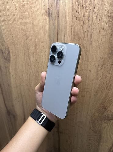 IPhone 15 Pro, Б/у, 128 ГБ, Natural Titanium, Защитное стекло, Чехол, В рассрочку, 87 %