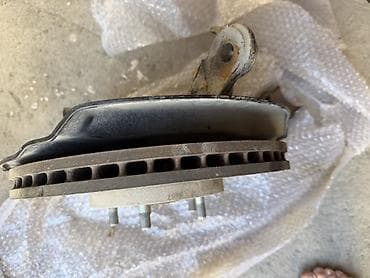 полуось мтз: Передняя ступица в сборе с тормозным диском + рычаг подвески — 4