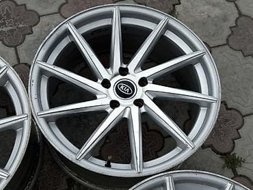 et35: Литые Диски R 19 Kia, Комплект, отверстий - 5, Б/у — 9