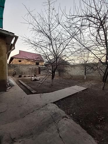 Продажа домов: ID008 🔈Срочно продаётся 4х-комнатный дом в районе ж/м Умут. 🖋️участок — 5