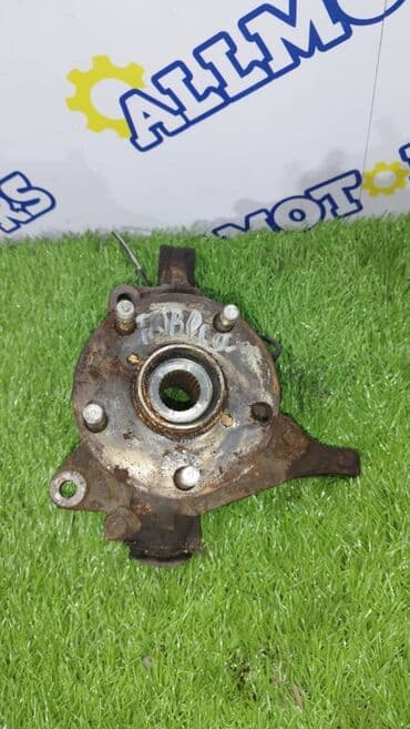 tribeca: Передняя правая Ступица Subaru Б/у, Оригинал — 1