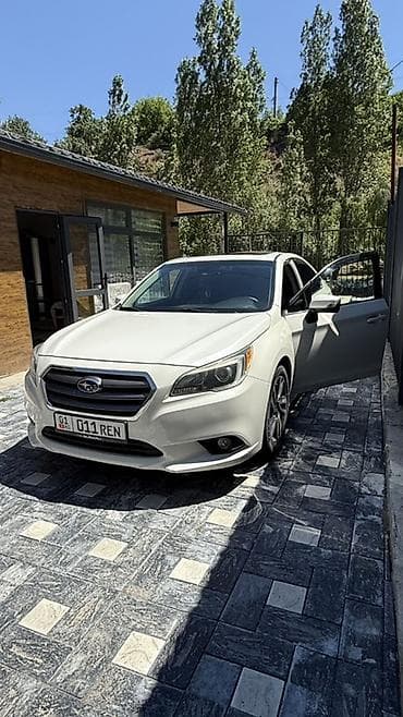 range rower: Subaru Legacy: 2016 г., Седан — 1