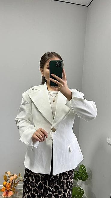 женские пиджак: Женские пиджаки по 1 размеру, размер уточняйте по оптовым ценам — 3