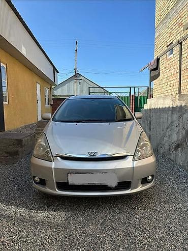 Toyota WISH: 2004 г., 1.8 л, Автомат, Бензин, Минивэн — 1