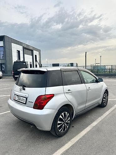 Унаа сатуу: Toyota Ist: 2003 г., 1.5 л, Автомат, Бензин, Хетчбек — 3