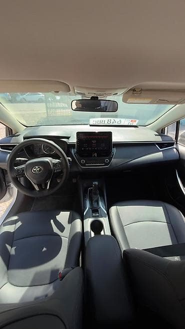 Продажа авто: Toyota Corolla: 2022 г., 1.8 л, Автомат, Гибрид, Седан — 8