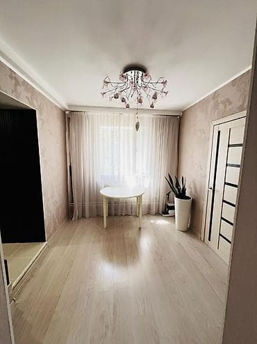 продается дом буденовка: 🏡Продаю счастливый жилой дом с благоустроенным двором. 📍г.Бишкек — 8