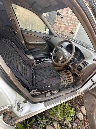 toyota ключ: Nissan Sunny: 2002 г., Механика, Бензин, Седан — 6