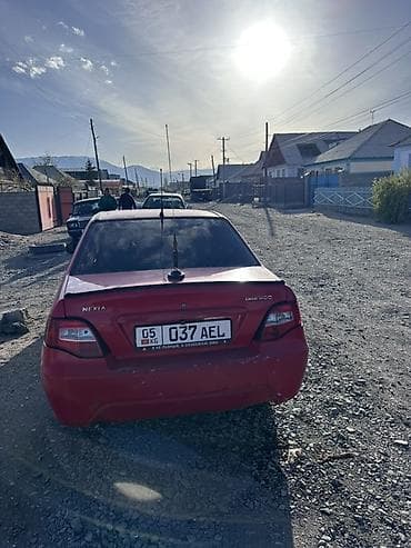 унаа тетиктери: Daewoo Nexia: 2008 г., 1.5 л, Кол менен иштөөчү, Бензин, Седан — 2