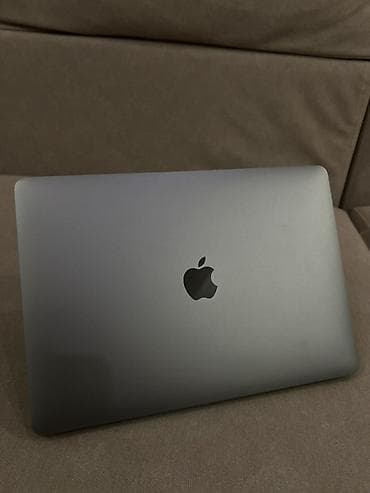 Компьютеры, ноутбуки и планшеты: Apple MacBook Air 13", цвет Space Gray Почти новая не пользовались — 4