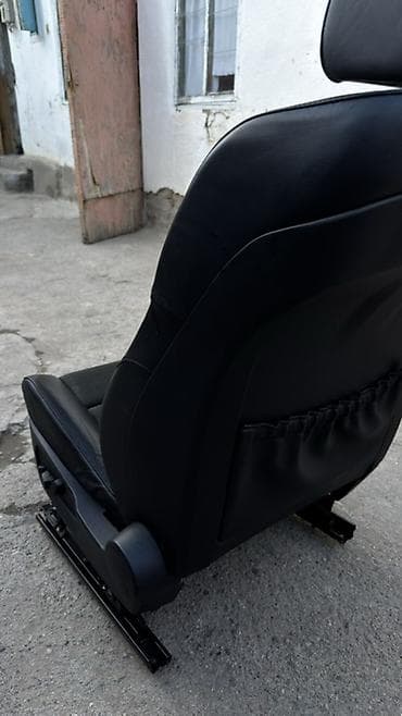 Автозапчасти: Переднее сиденье, BMW 2009 г., Б/у, Оригинал, Германия — 4