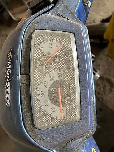 suzuki авто: Тип скутера Suzuki, 100 куб. см, Бензин, Б/у — 5