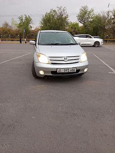bcd com: Toyota Ist: 2002 г., 1.3 л, Автомат, Бензин, Хэтчбэк — 8