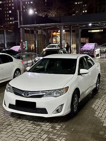 camey 55: Toyota Camry: 2012 г., 2.5 л, Типтроник, Бензин, Седан — 4