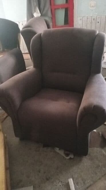 мелкий ремонт мебели на дому: Предлагаю свои услуги по реставрации мягкой мебели замена обивочной — 4