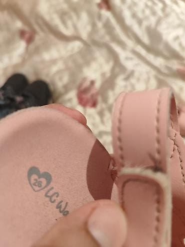 Оюнчуктар: Летняя обувь для девочки состояние отличное носили несколько раз — 3