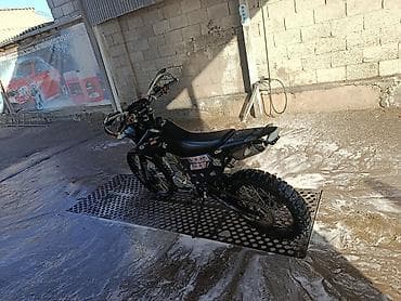 Мотоциклы: Эндуро/кросс мотоцикл класс 250 см³ (воздушное/масляное охлаждение) — 4