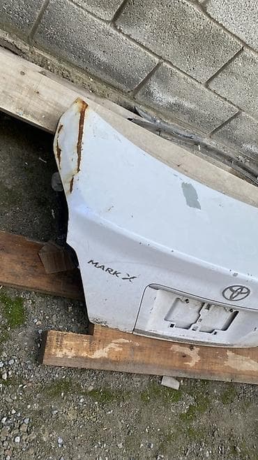 багажник на форестер: Крышка багажника Toyota, Оригинал — 2