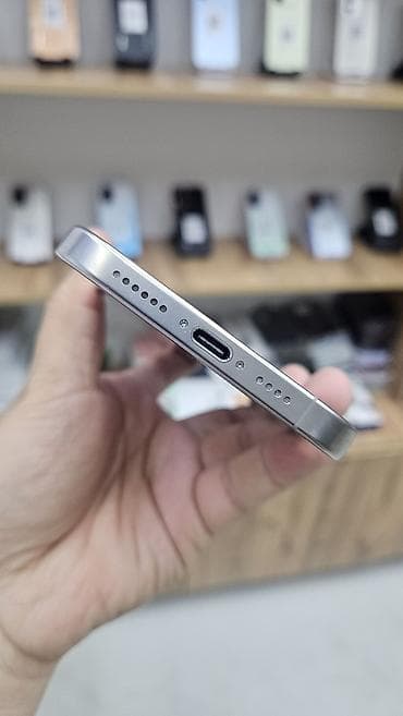 iphone 6 osh: IPhone 16 Pro Max, Б/у, 1 ТБ, Natural Titanium, Защитное стекло, Кабель — 3